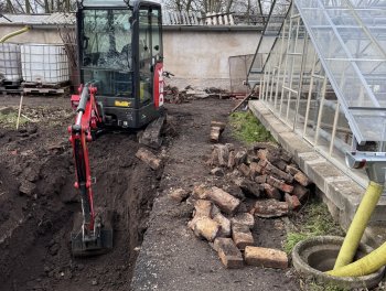 Nadace Partnerství podpořila záchyt dešťové vody v komunitní zahradě v Chrudimi. obr. 356